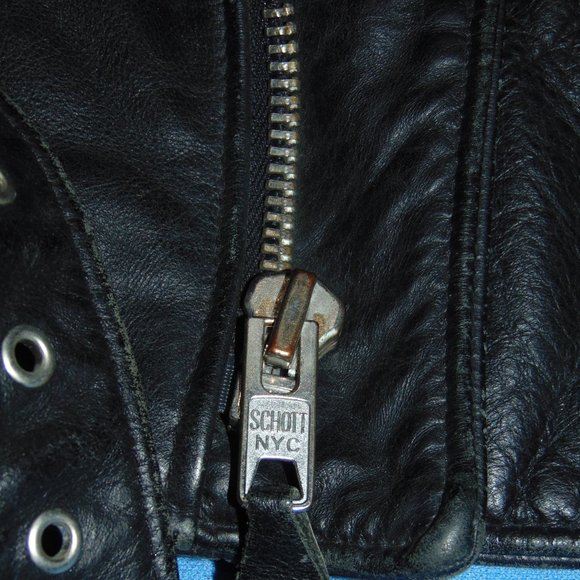 RARE Women’s Schott NYC 626VNW Perfecto Limited Edition UFC Conor McGregor Jkt. - Picture 10 of 11